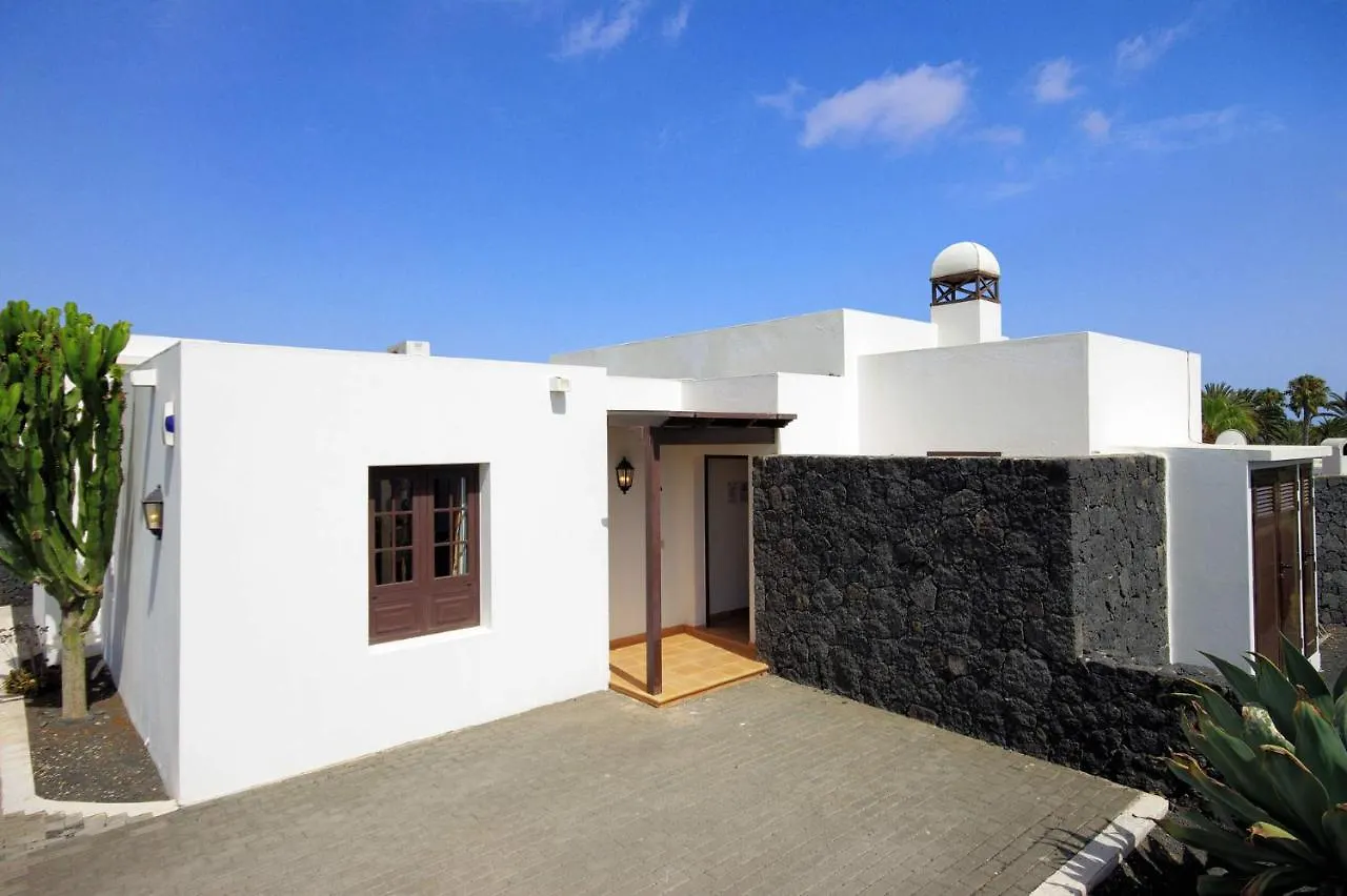 Villa Flamingo By Villa Plus Playa Blanca