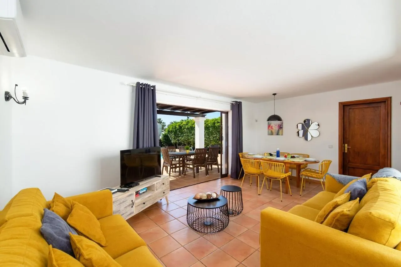 Villa Flamingo By Villa Plus Playa Blanca