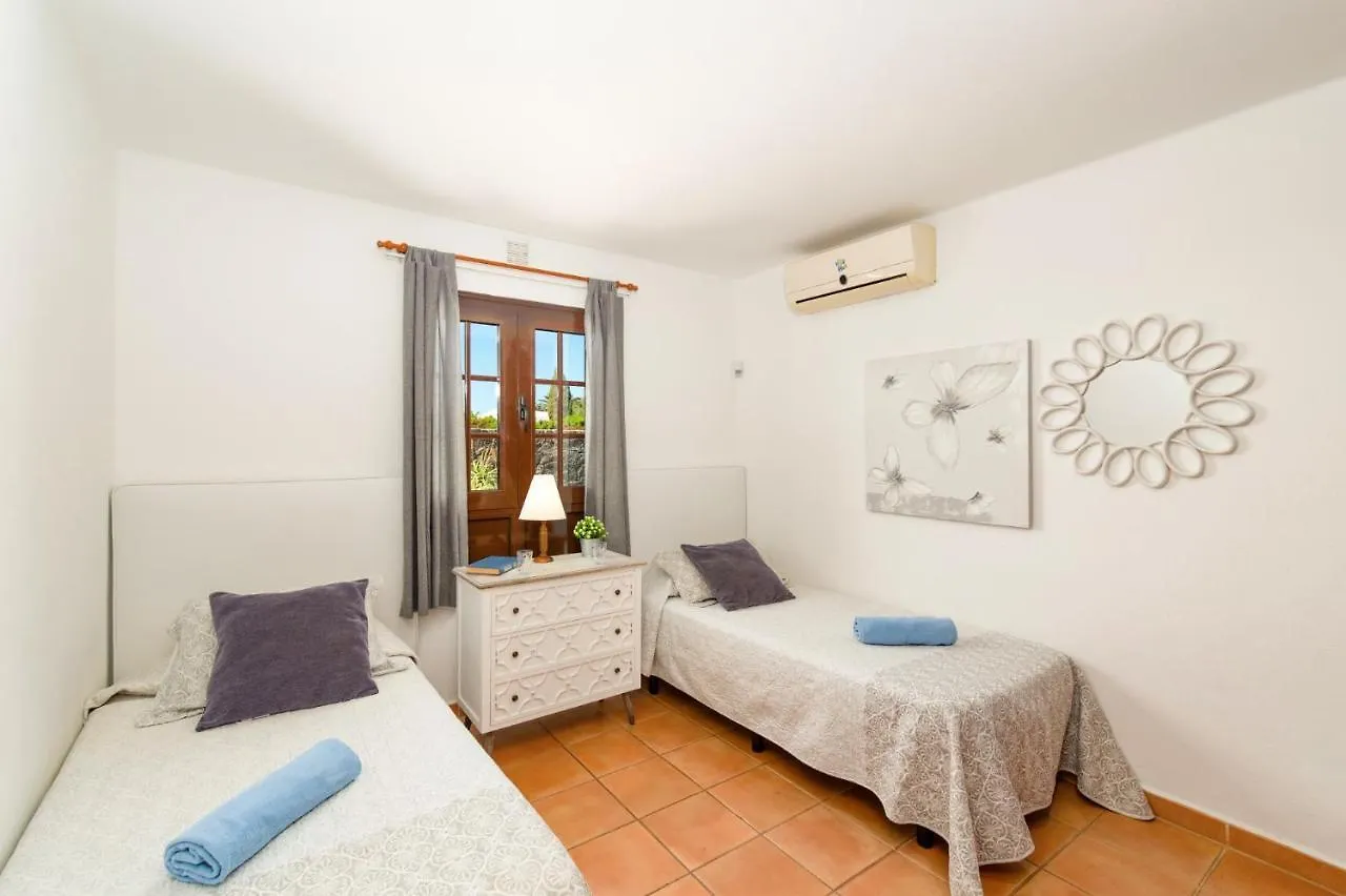 Villa Flamingo By Villa Plus Playa Blanca  0*, Playa Blanca (Lanzarote)